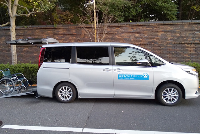 送迎車
